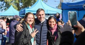 Achával acompañó a los vecinos en el Mercado de Productores Familiares de Derqui