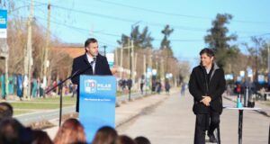 Achával junto a Kicillof inauguró la obra del Canal Agustoni: «Al abandono le pusimos el corazón y obras»