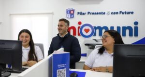 Achával recorrió el nuevo Punto Muni de Manuel Alberti: «Creemos en un Estado que llega a todos y todas»