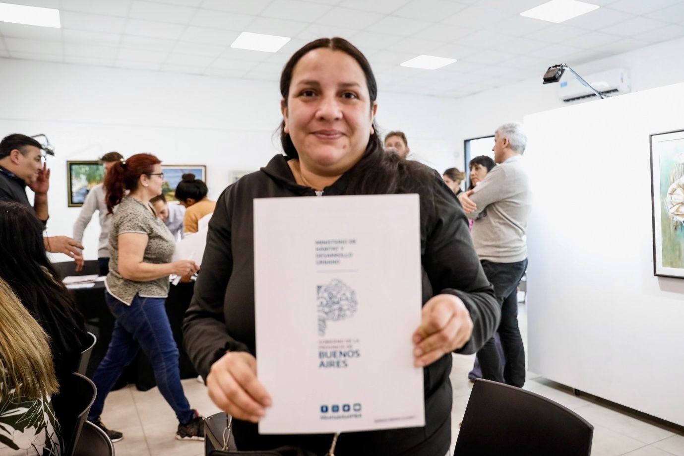 Achával acompañó a las familias que accedieron al programa CREA
